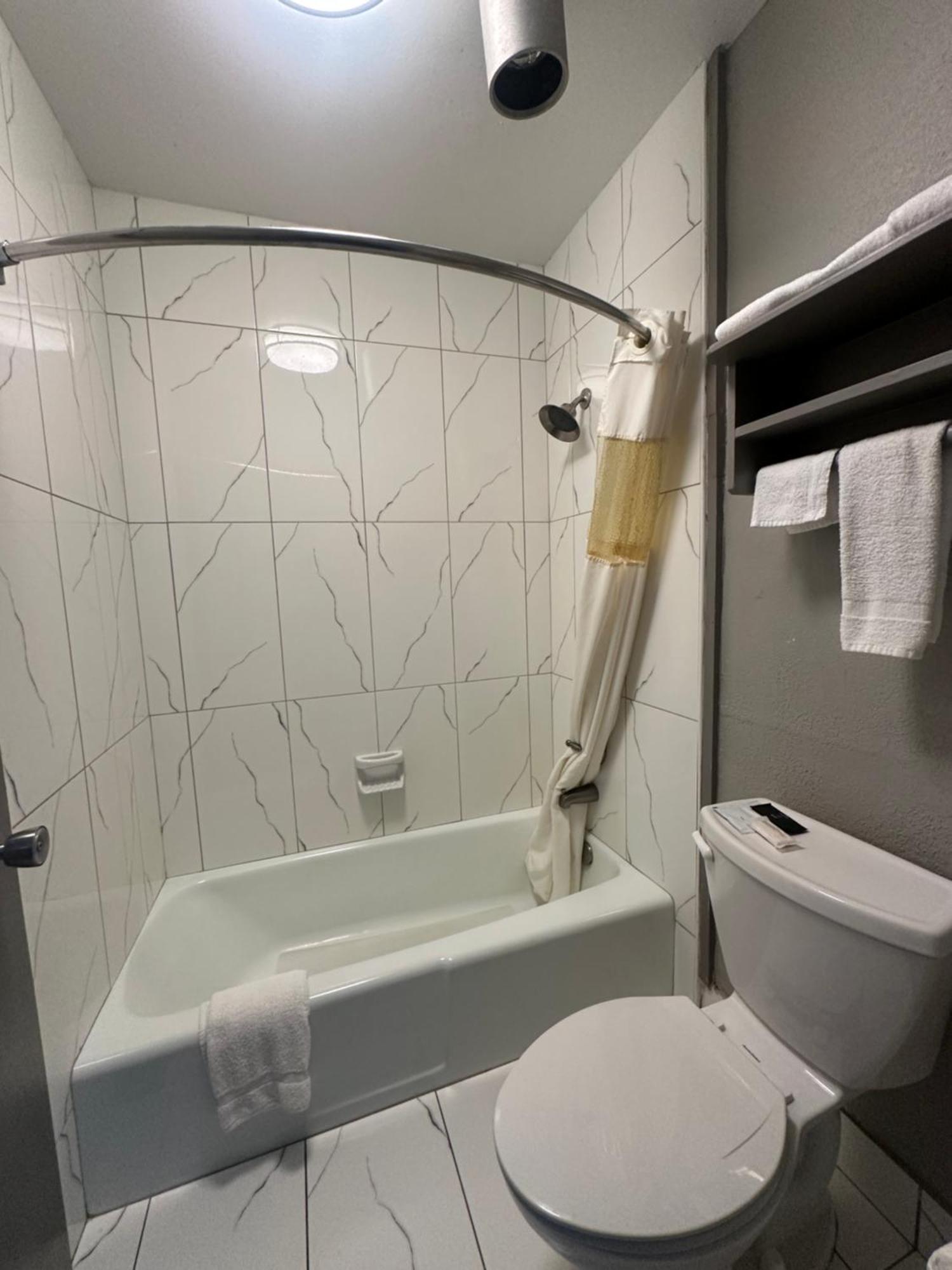 Executive Inn Locust Grove By Capital O Luaran gambar